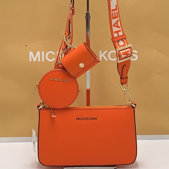 MICHAEL KORS JET SET TRAVEL SMALL SHOULDER CROSSBODY
BAG WITH TECH ATTCH AIRPOD - Picture 9 of 16